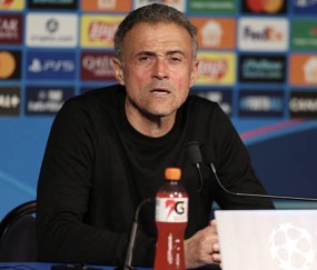 恩里克：比赛取胜的关键因素？我们进球多；重来还让KK替补