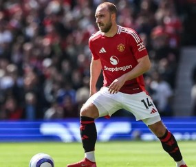 图片报：药厂目前并无签下埃里克森的打算，球队阵容已经满员